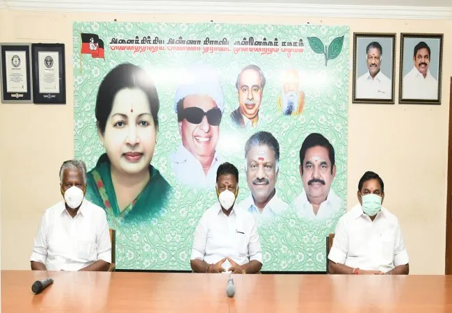 ADMK PARTY MEETING IN CHENNAI OPS AND EPS DISCUSSION